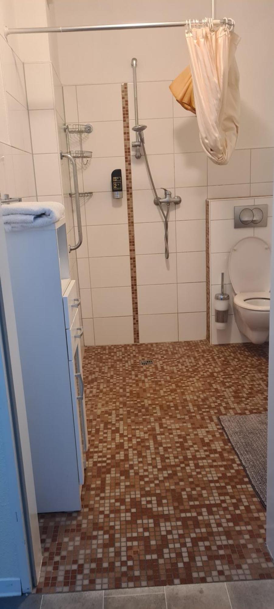 Zur Aue
