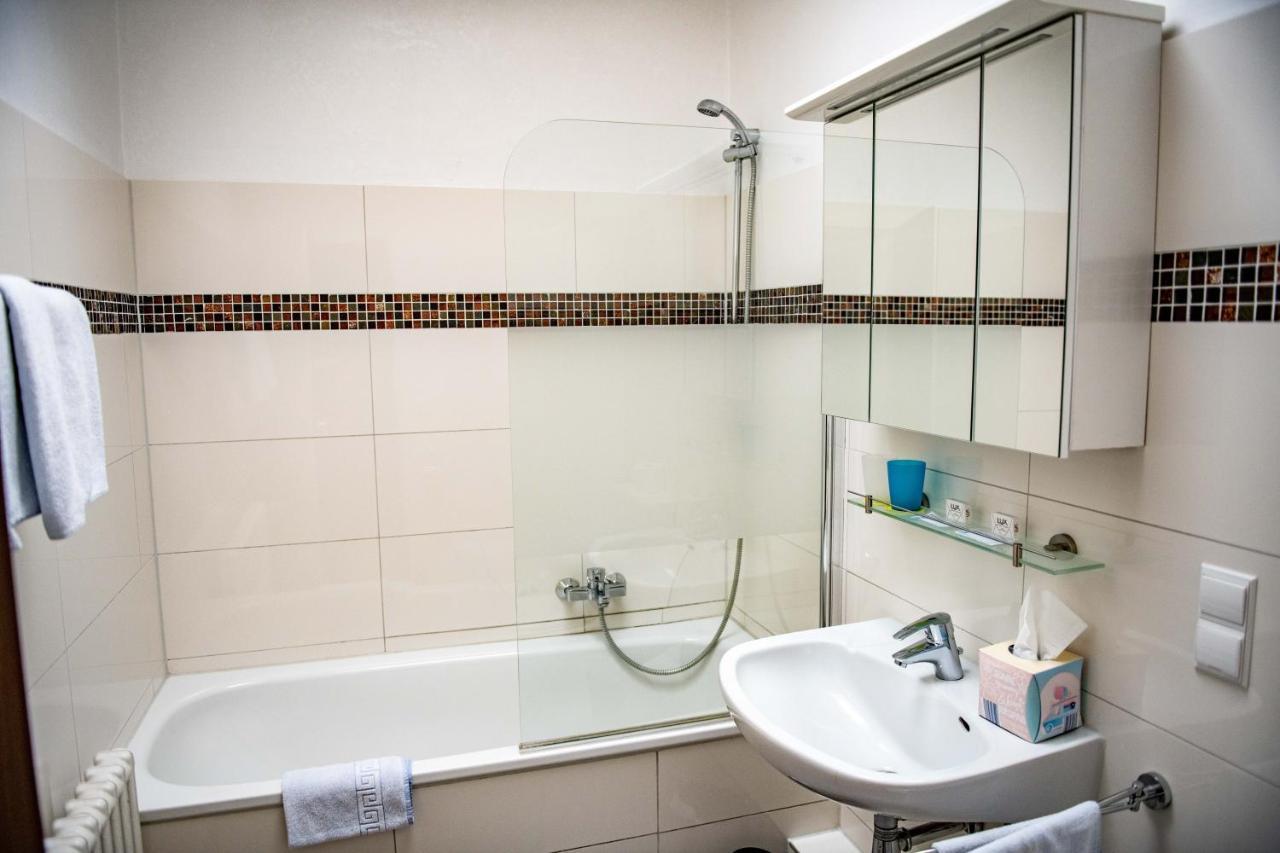 Zur Aue Hotel 3*
